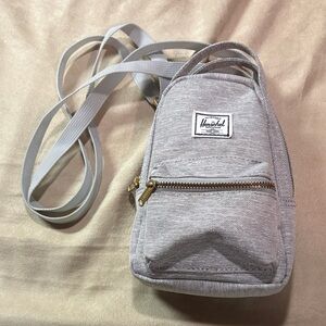Herschel Supply Company Light Gray Mini Crossbody Bag NWOT Adjustable Strap